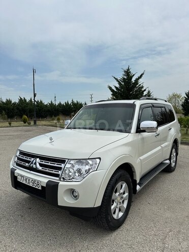Mitsubishi Pajero 2010, 245,000 km - 3.5 л - Xaçmaz