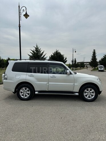 Mitsubishi Pajero 2010, 245,000 km - 3.5 л - Xaçmaz