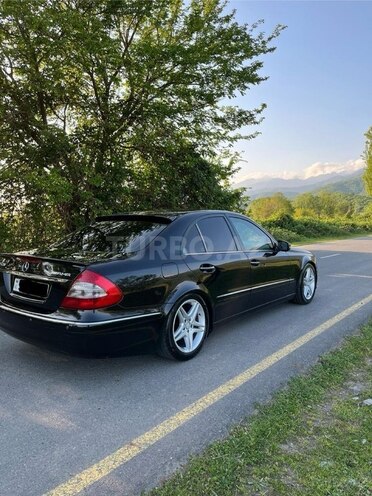 Mercedes E 320 2004, 318,000 km - 3.2 l - Balakən