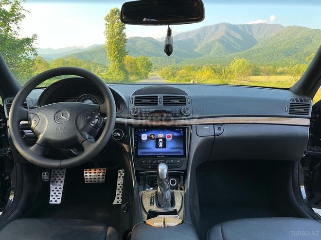 Mercedes E 320 2004, 318,000 km - 3.2 l - Balakən