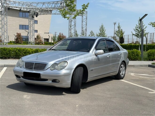 Mercedes C 220 d 2000, 350,000 km - 2.2 l - Salyan