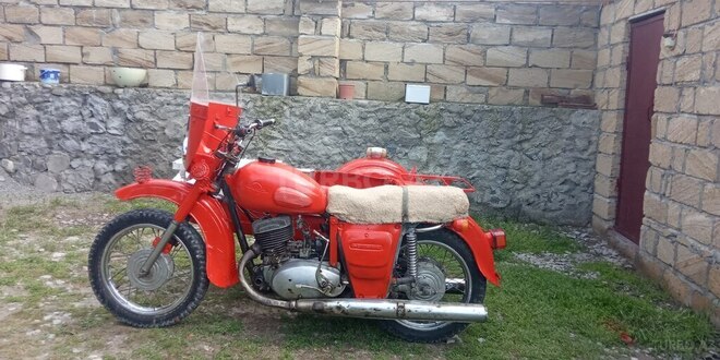 IJ Planeta 4 1980, 80,000 km - 0.2 l - Şəki