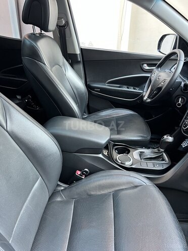 Hyundai Santa Fe 2015, 148,000 km - 2.2 л - Zaqatala
