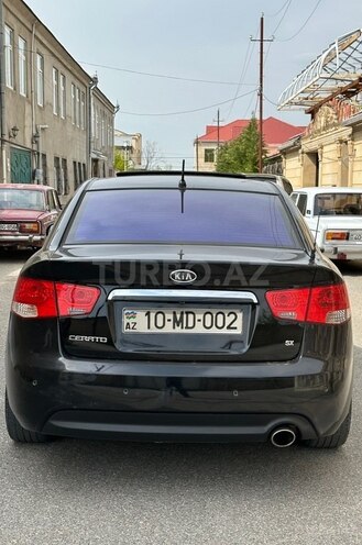 Kia Cerato 2011, 278,000 km - 1.6 l - Quba