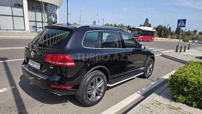 Volkswagen Touareg-4