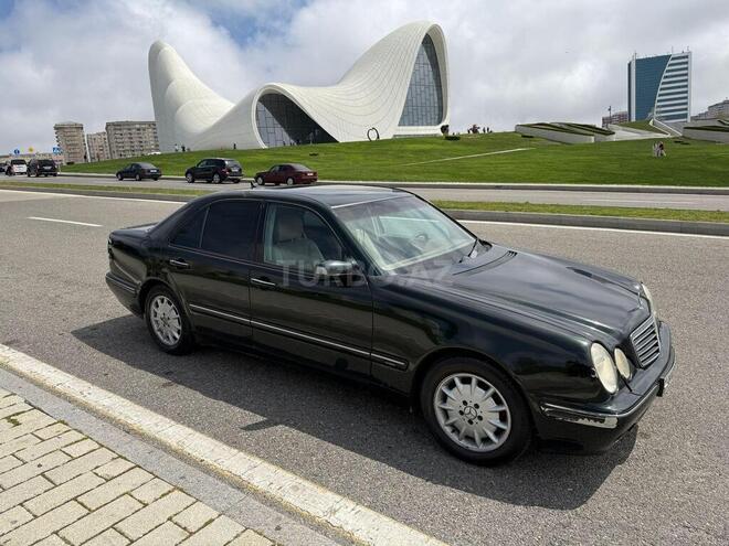 Mercedes E 280 2000, 350,000 km - 2.8 l - Bakı