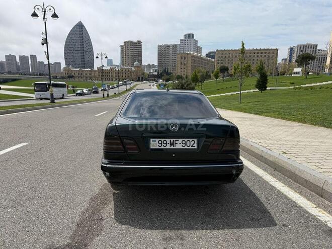 Mercedes E 280 2000, 350,000 km - 2.8 l - Bakı