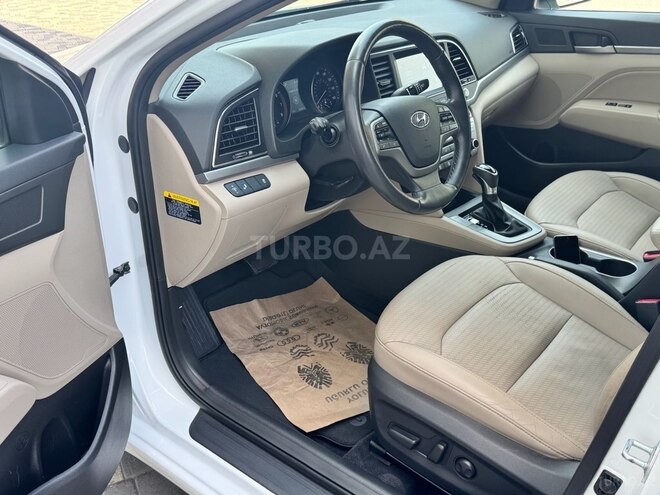 Hyundai Elantra 2017, 124,000 km - 2.0 л - Bakı