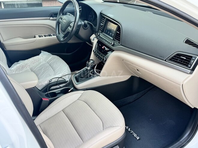 Hyundai Elantra 2017, 124,000 km - 2.0 л - Bakı
