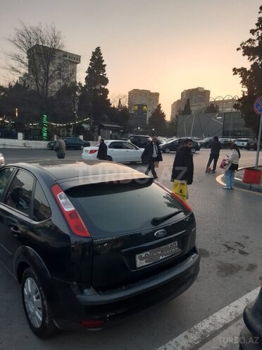 Ford Focus 2006, 274,000 km - 1.6 л - Bakı