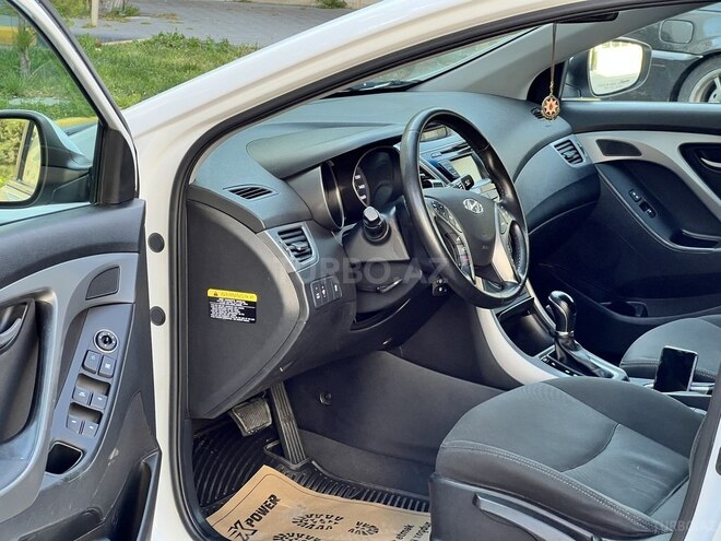 Hyundai Elantra 2014, 134,000 km - 1.8 l - Bakı