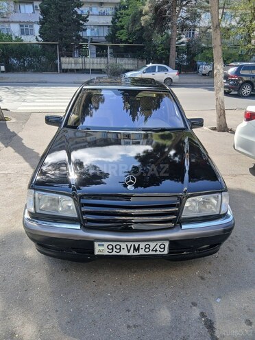 Mercedes C 230 1998, 232,747 km - 2.3 l - Bakı