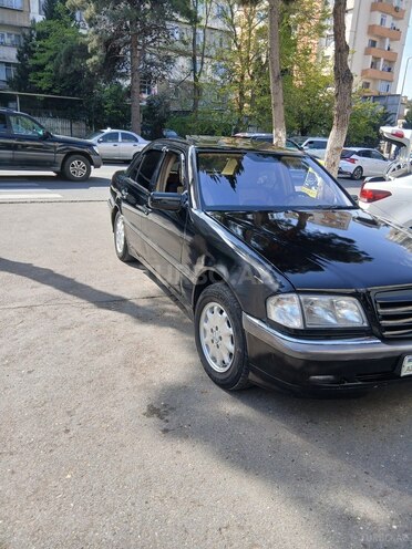 Mercedes C 230 1998, 232,747 km - 2.3 l - Bakı