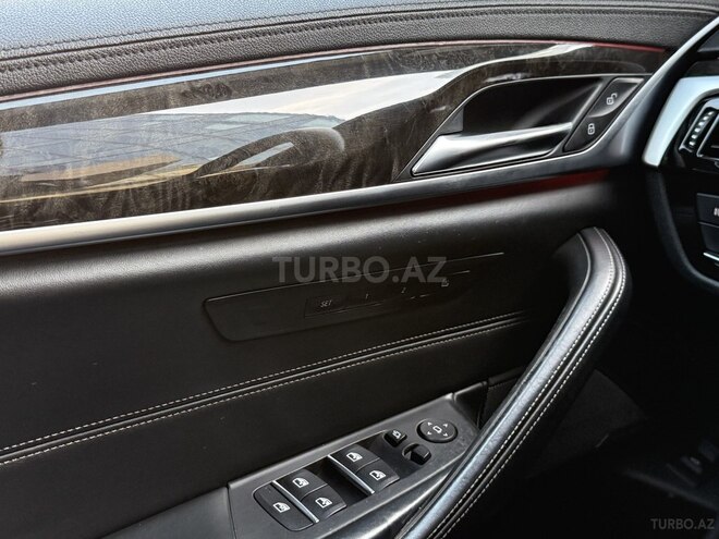 BMW 520 2017, 177,000 km - 2.0 l - Bakı