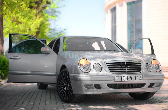 Mercedes E 270 2000, 336,000 km - 2.7 l - İmişli