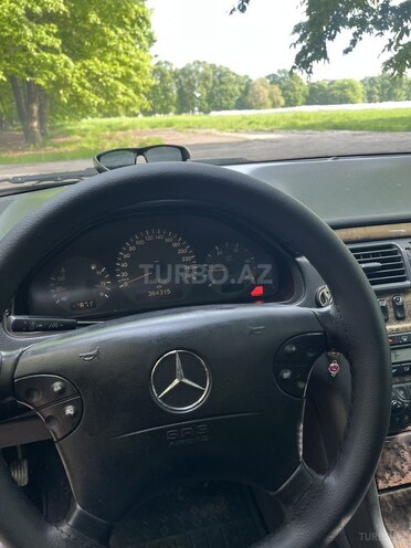 Mercedes E 200 d 2000, 324,000 km - 0.2 л - Masallı