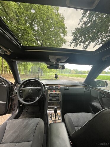 Mercedes E 200 d 2000, 324,000 km - 0.2 л - Masallı