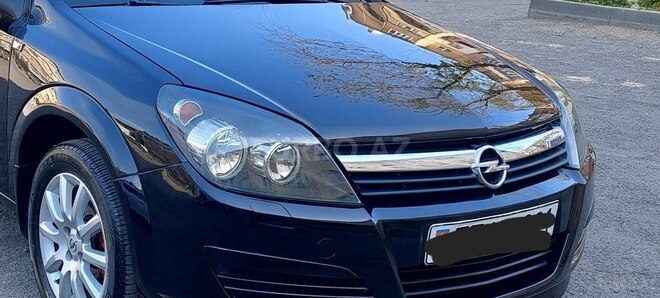 Opel Astra 2006, 260,000 km - 1.4 l - Bakı