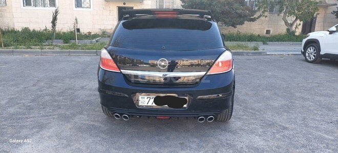 Opel Astra 2006, 260,000 km - 1.4 l - Bakı