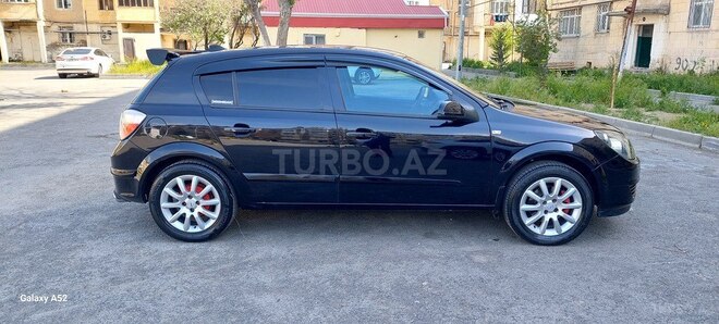 Opel Astra 2006, 260,000 km - 1.4 l - Bakı