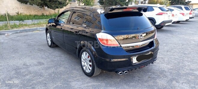 Opel Astra 2006, 260,000 km - 1.4 l - Bakı