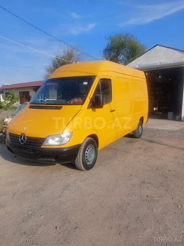 Mercedes Sprinter 210 2000, 380,000 km - 2.2 l - Füzuli