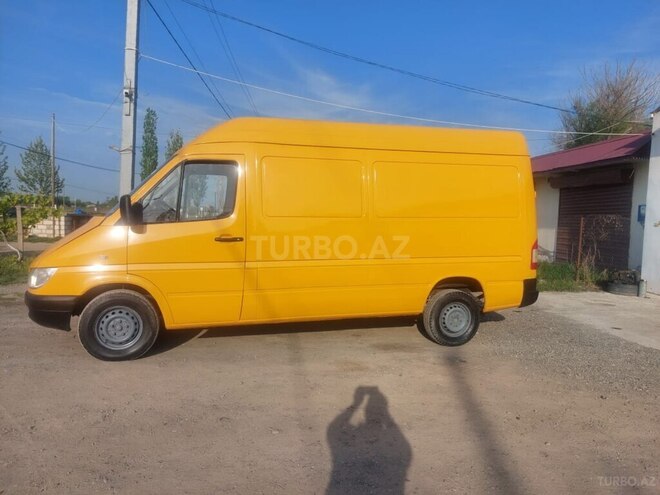 Mercedes Sprinter 210 2000, 380,000 km - 2.2 l - Füzuli