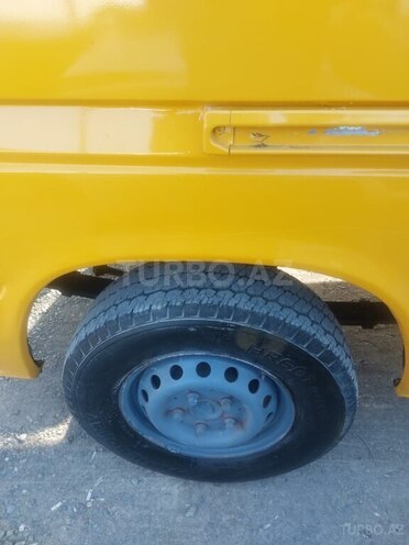 Mercedes Sprinter 210 2000, 380,000 km - 2.2 l - Füzuli