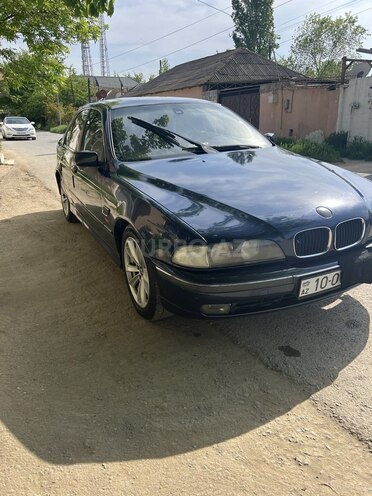 BMW 528 1997, 178,000 km - 2.8 l - Bakı