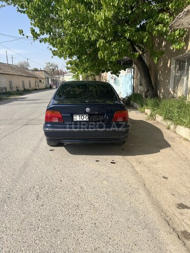BMW 528 1997, 178,000 km - 2.8 l - Bakı