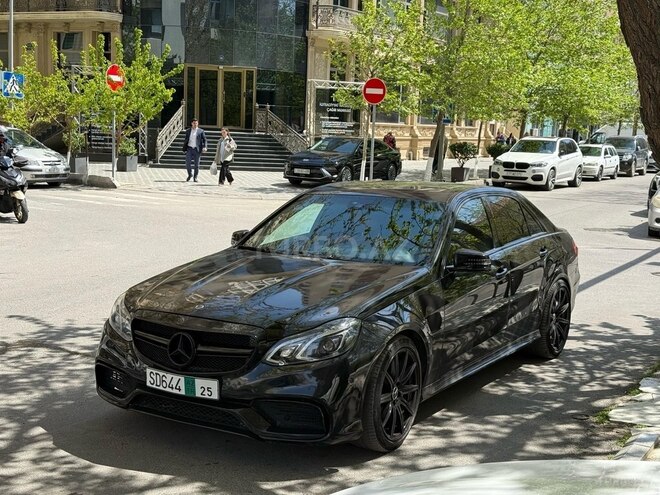Mercedes E 350 2009, 224,471 km - 3.5 l - Bakı