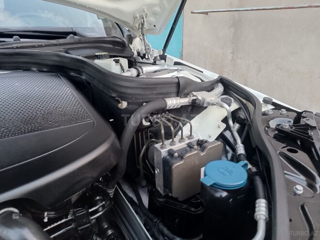 Mercedes E 220 d 2014, 189,000 km - 2.2 l - Bakı