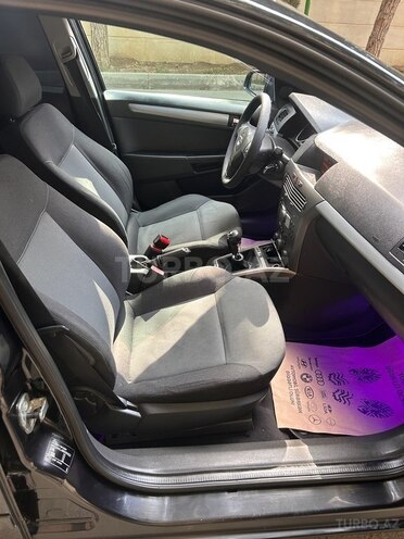 Opel Astra 2005, 223,000 km - 1.4 l - Bakı