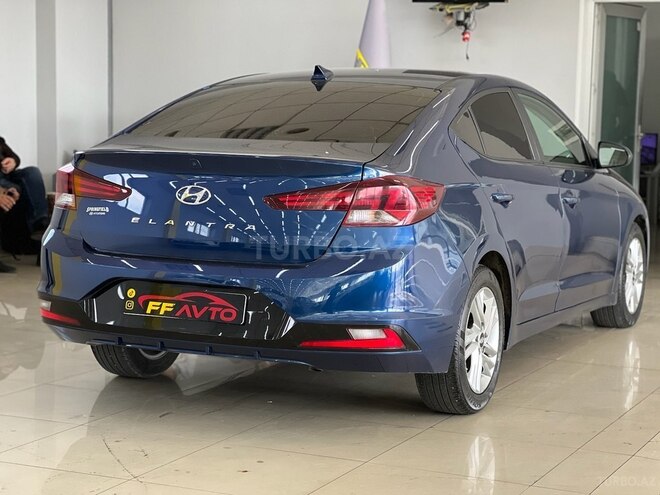 Hyundai Elantra 2020, 28,968 km - 2.0 л - Bakı