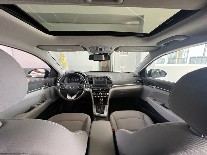 Hyundai Elantra 2020, 28,968 km - 2.0 л - Bakı