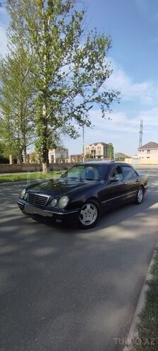 Mercedes E 220 d 2002, 390,000 km - 2.2 л - Gəncə