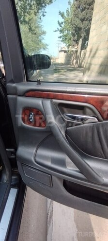 Mercedes E 220 d 2002, 390,000 km - 2.2 л - Gəncə