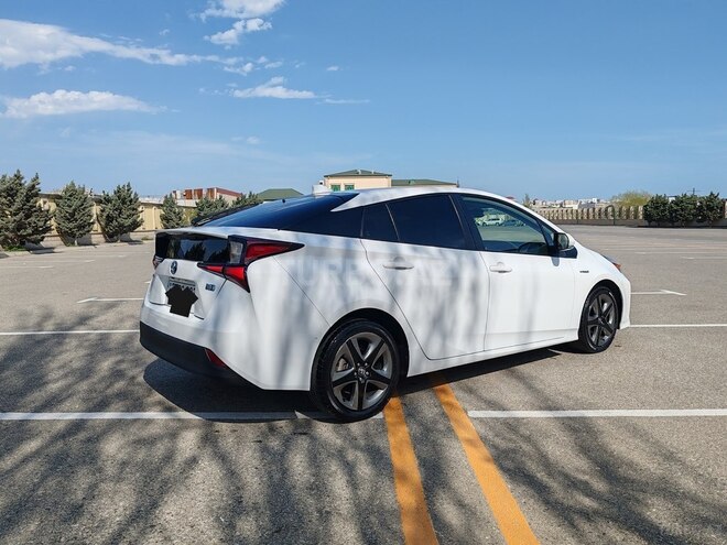 Toyota Prius 2021, 158,000 km - 1.8 l - Bakı