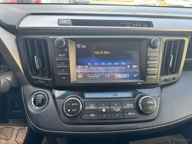 Toyota RAV4 2017, 313,275 km - 2.0 l - Sumqayıt