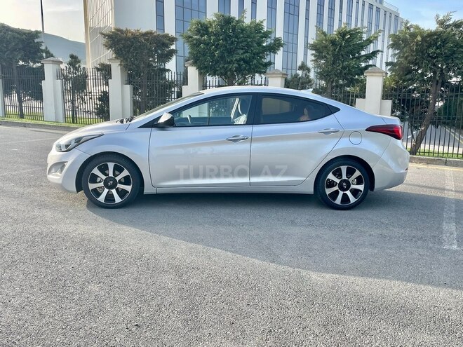 Hyundai Elantra 2015, 191,246 km - 1.8 l - Bakı