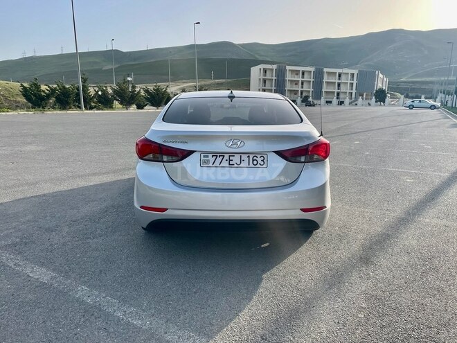 Hyundai Elantra 2015, 191,246 km - 1.8 l - Bakı