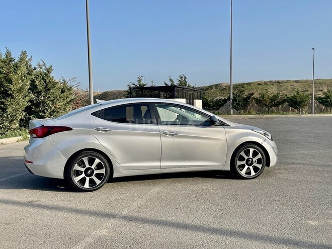 Hyundai Elantra 2015, 191,246 km - 1.8 l - Bakı