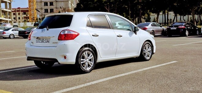 Toyota Auris 2011, 223,054 km - 1.4 l - Bakı
