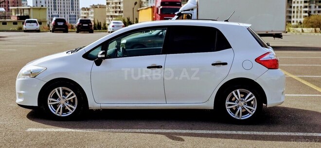 Toyota Auris 2011, 223,054 km - 1.4 l - Bakı