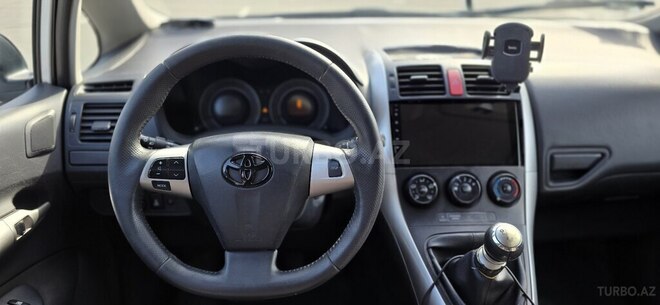 Toyota Auris 2011, 223,054 km - 1.4 l - Bakı
