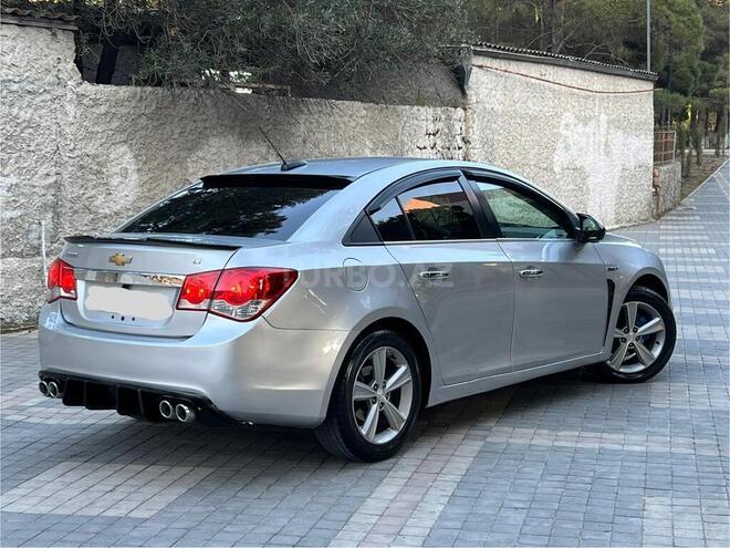 Chevrolet Cruze 2015, 271,000 km - 1.4 l - Sumqayıt