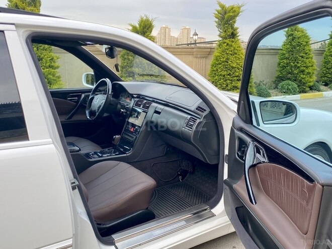 Mercedes E 320 2000, 235,000 km - 3.2 l - Bakı