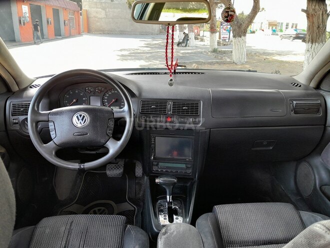Volkswagen Golf 2003, 330,000 km - 1.8 l - Bakı