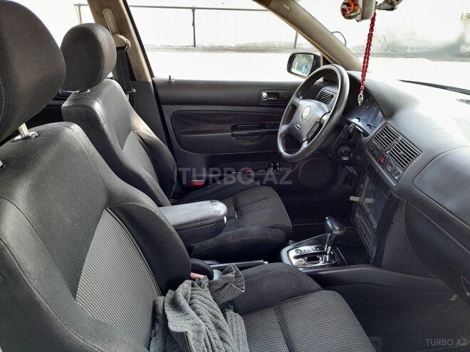 Volkswagen Golf 2003, 330,000 km - 1.8 l - Bakı