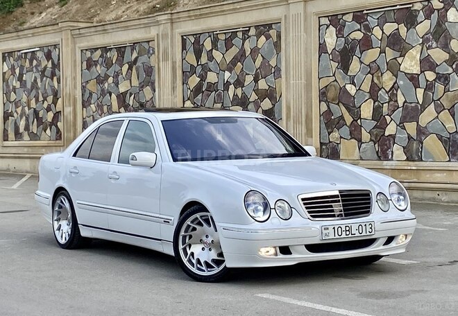 Mercedes E 320 2000, 235,000 km - 3.2 l - Bakı
